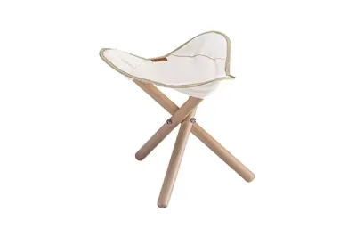 صندلی سه‌پایه تاشو چوبی نیچرهایک مدل NH20JJ008